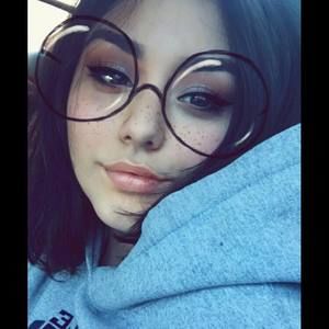 Meet your Posher, Chantelle